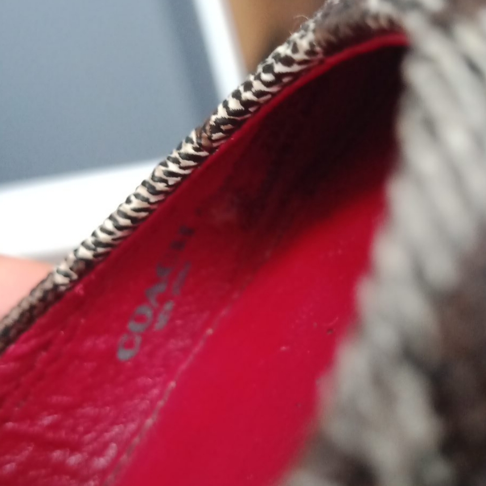 Signature Coach  flats - Picture 11 of 14